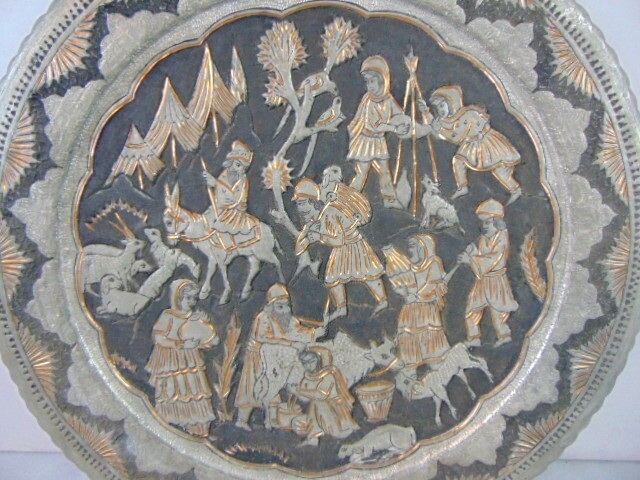 Vintage Antique Decorative Middle Eastern Copper Tray