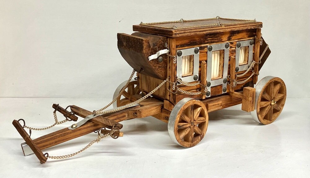 OLD WEST STAGECOACH NIGHTLIGHT - 23" long