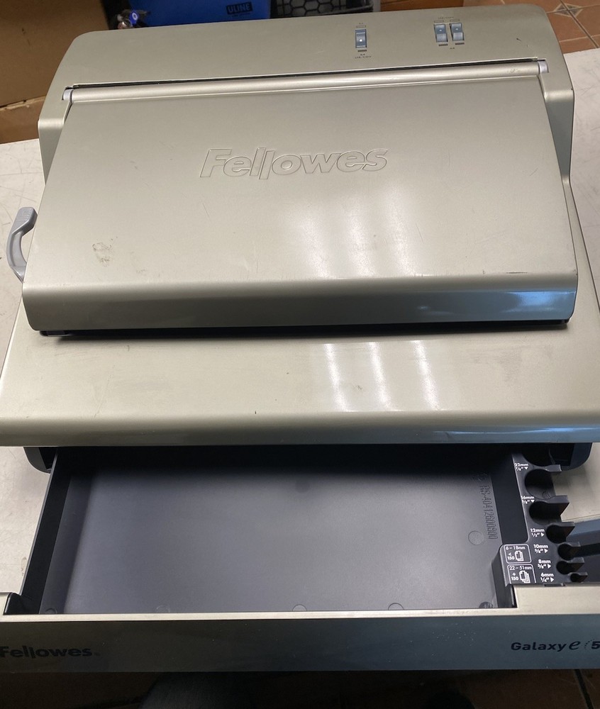 Fellowes Galaxy E-Wire E500 Professional Electric Comb Binding Machine CRC52183