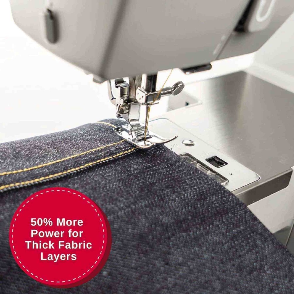 SINGER Heavy Duty 6700C Computerized Sewing Machine with Accessory Kit