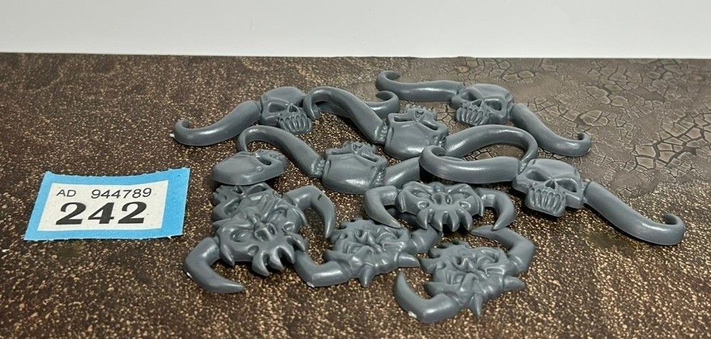 Warhammer Chaos Skulls Icons Bits Pack