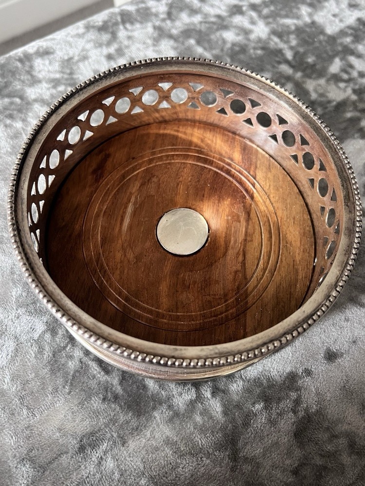 Decorative Silver Coloured Bottle Champagne Coaster Holder