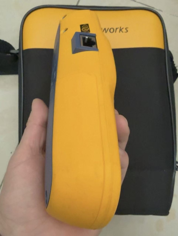 Fluke Networks LinkRunner AT-2000 Auto Tester AT2000 LRAT-2000