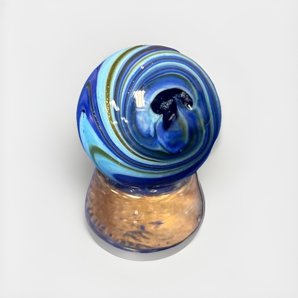 Stunning contemporary swirl marble   #951
