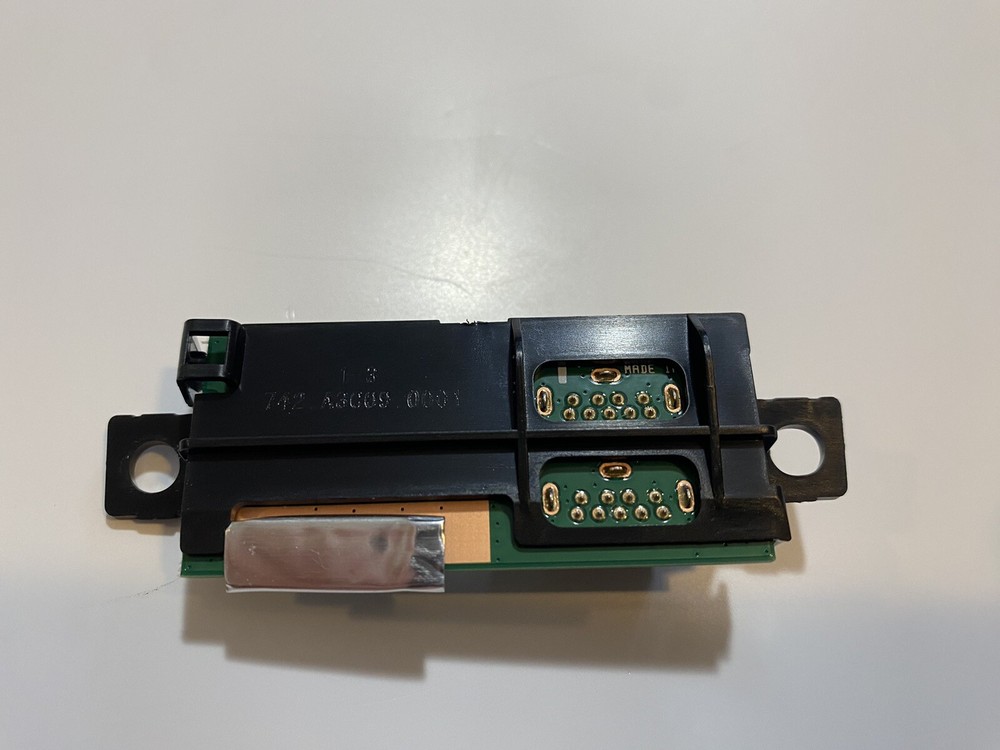 Hp Z24n G3 USB board 19n143-1