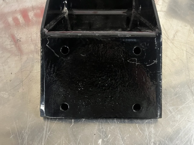 KENWORTH KENWORTH LOWER EXHAUST FRAME BRACKET