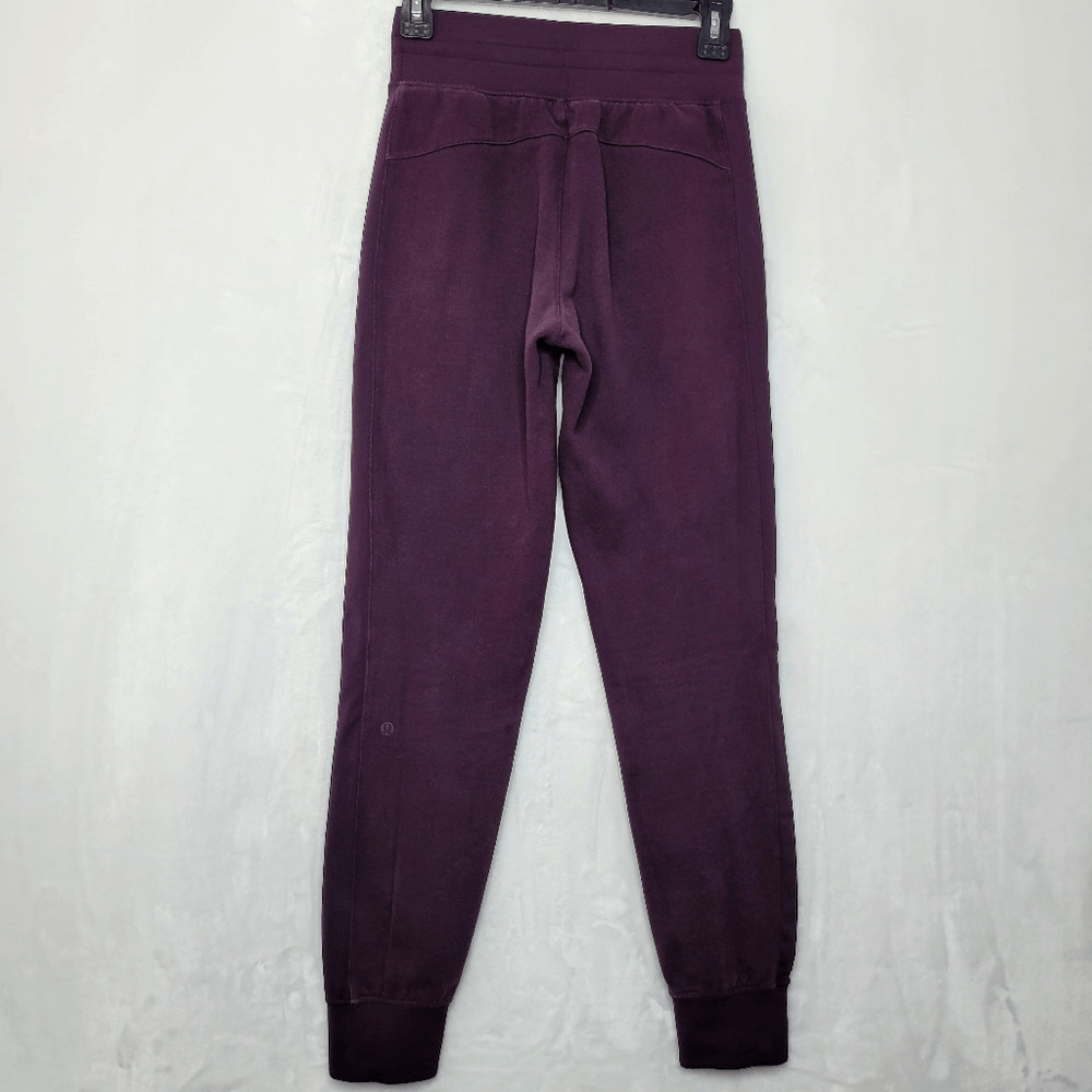 Lululemon Get Going Black Cherry Joggers Size 2