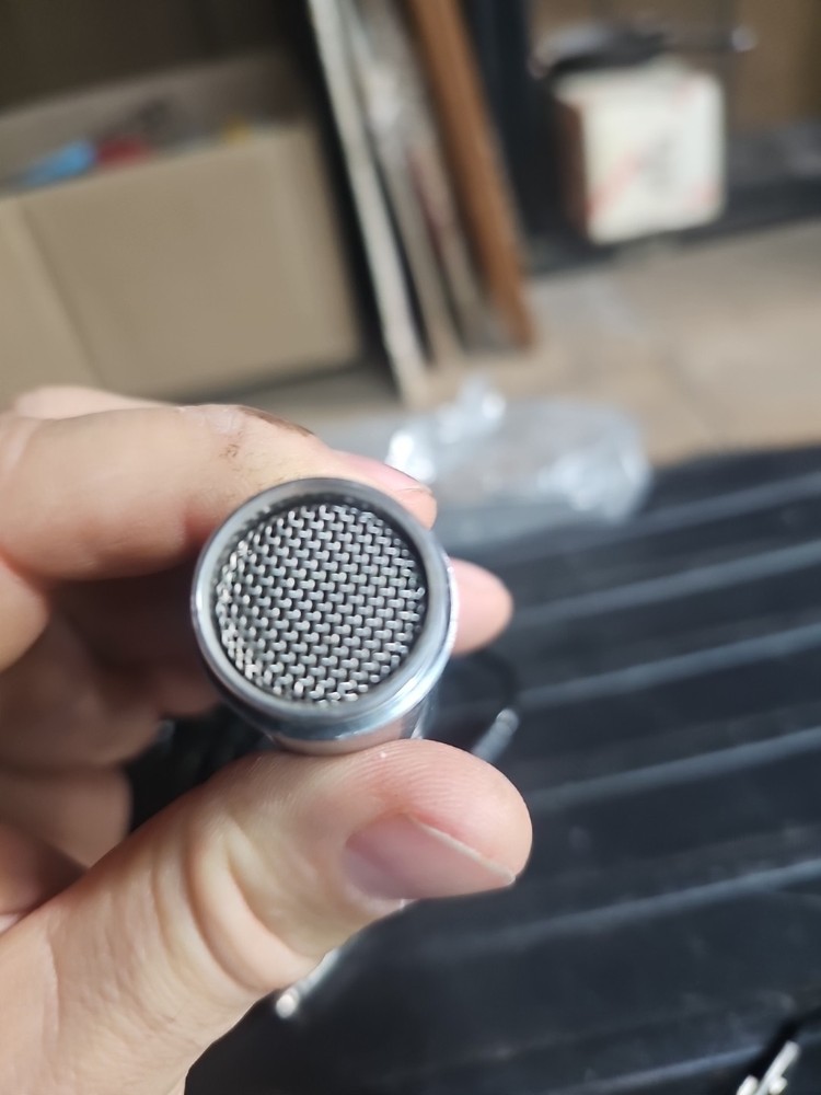 Rheem Microphone Handheld With Base R114