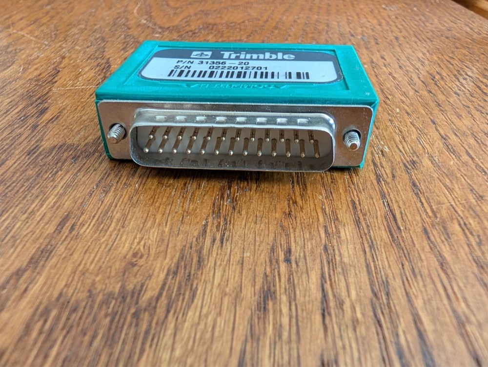 Trimble 31356-20 Adapter cable connector
