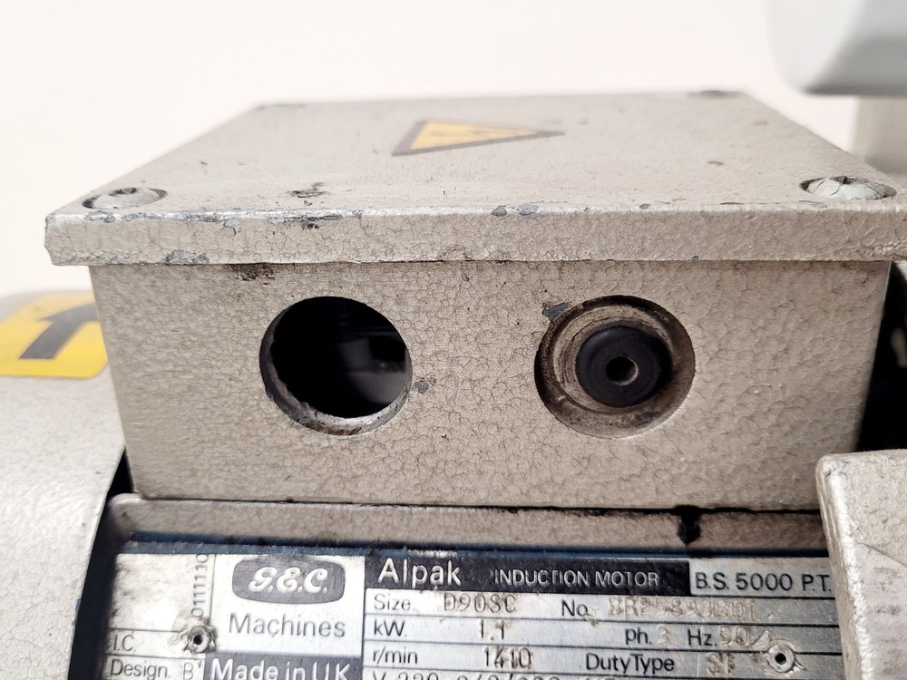 Edwards E2M40 Vacuum Pump