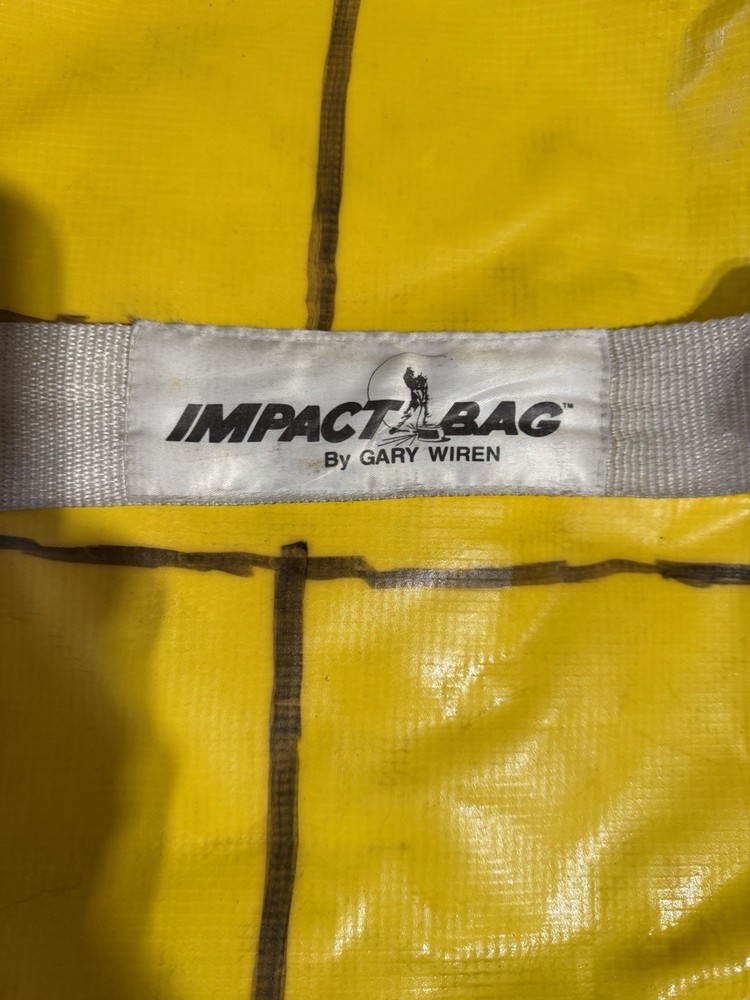 Dr Gary Wiren’s Golf Impact Bag Golf Swing Improve/Power Hitting - AIM training