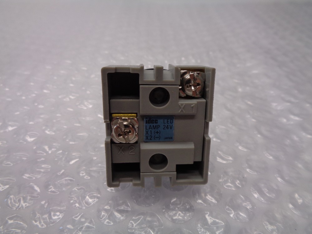 IDEC UPQS W5X0 PILOT LIGHT NSNP