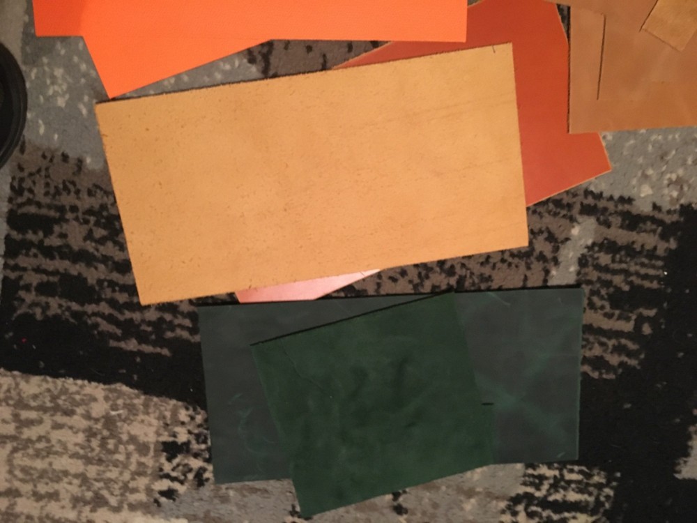 leather squares an scrapes for crafts