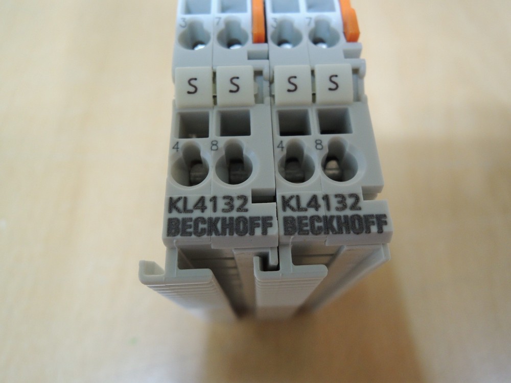 BECKHOFF KL4132 (2ea)