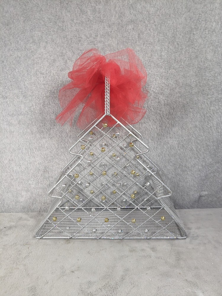 Metal Christmas Tree Basket Beaded Silver Design