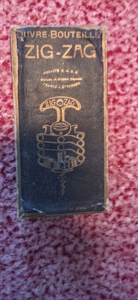 Original French ZIG ZAG corkscrew with Original Box