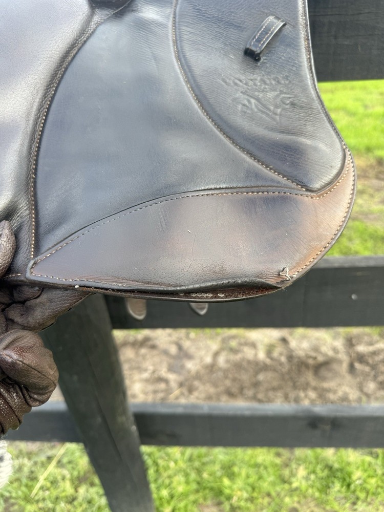 Voltaire Palm Beach 17 Inch