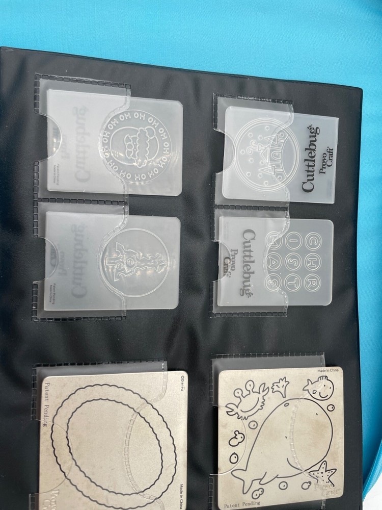 Cuttlebug Die & Embossing Folder Storage Binder With Inserts By Provo Craft Blue