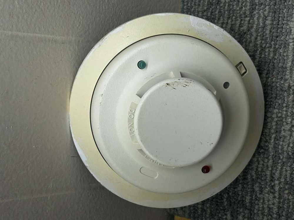 System Sensor 2W-B i3 Smoke Detector USED Tested Working - 13247