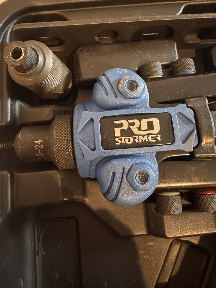 Pro Stormer Riveter Set 10-24