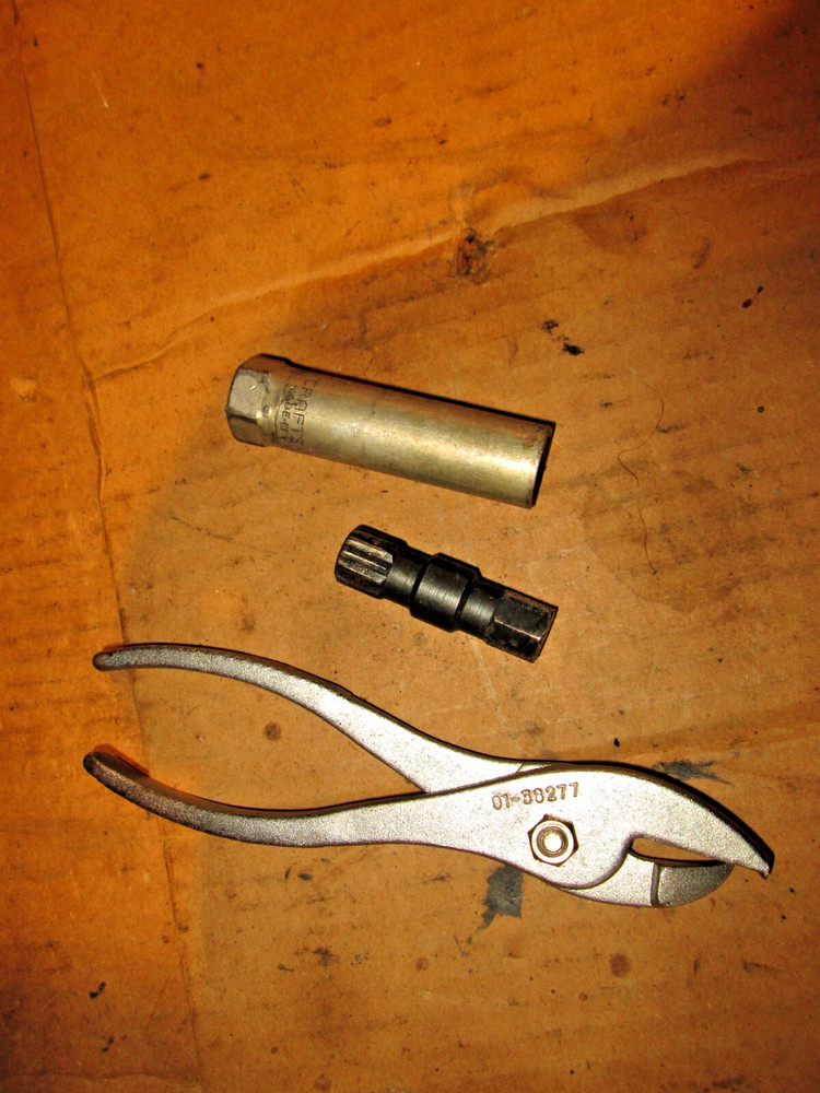 Mercruiser OEM Service Tools: Prop Lock Pliers / Hinge Pin / Shift Cable Socket