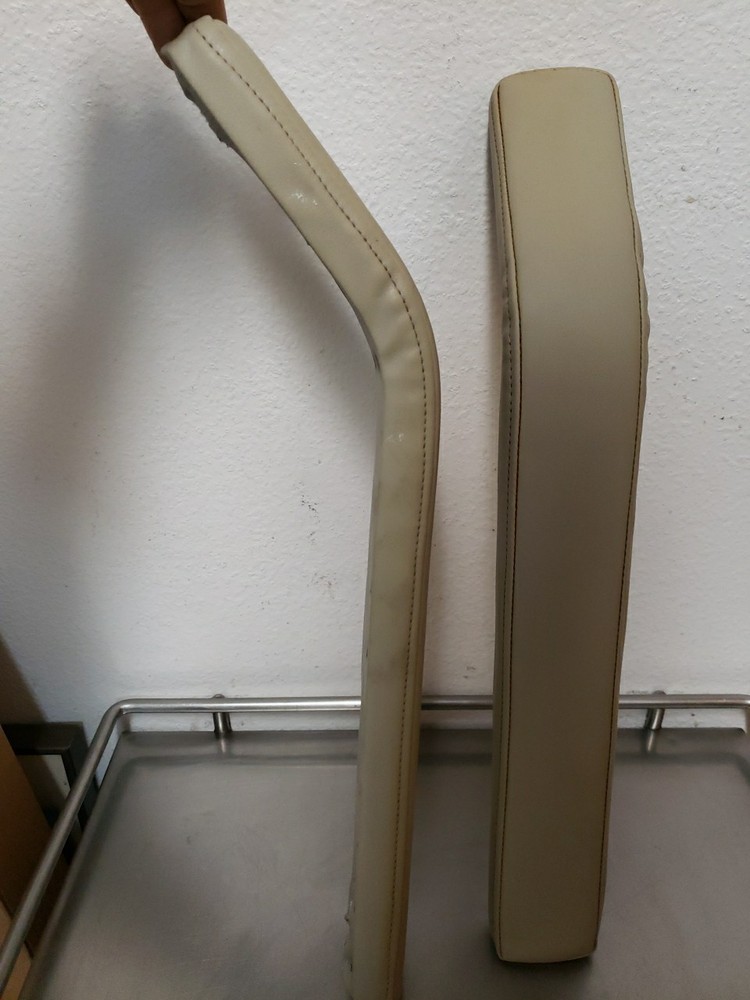 Pillow For Handrest For Midmark 417