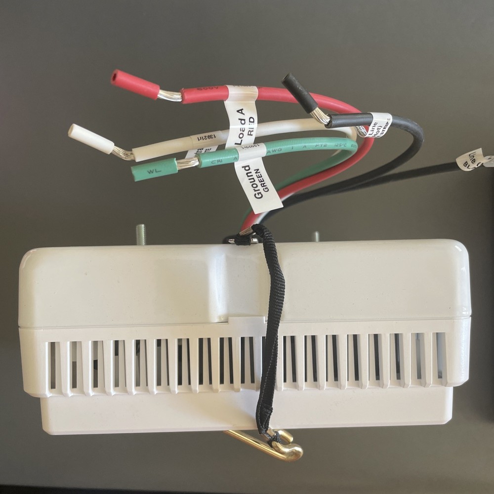WattStopper Legrand LMPL-201 DLM Enhanced Plug Load Controller -