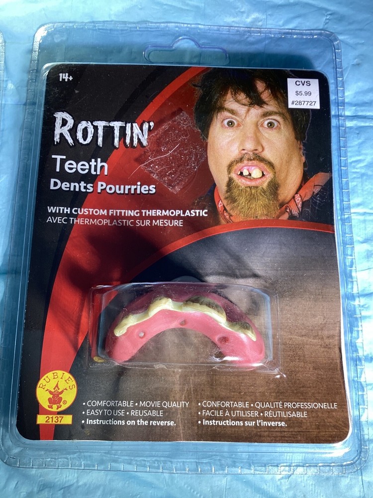 Halloween Fake Rotting Teeth (2 pack)