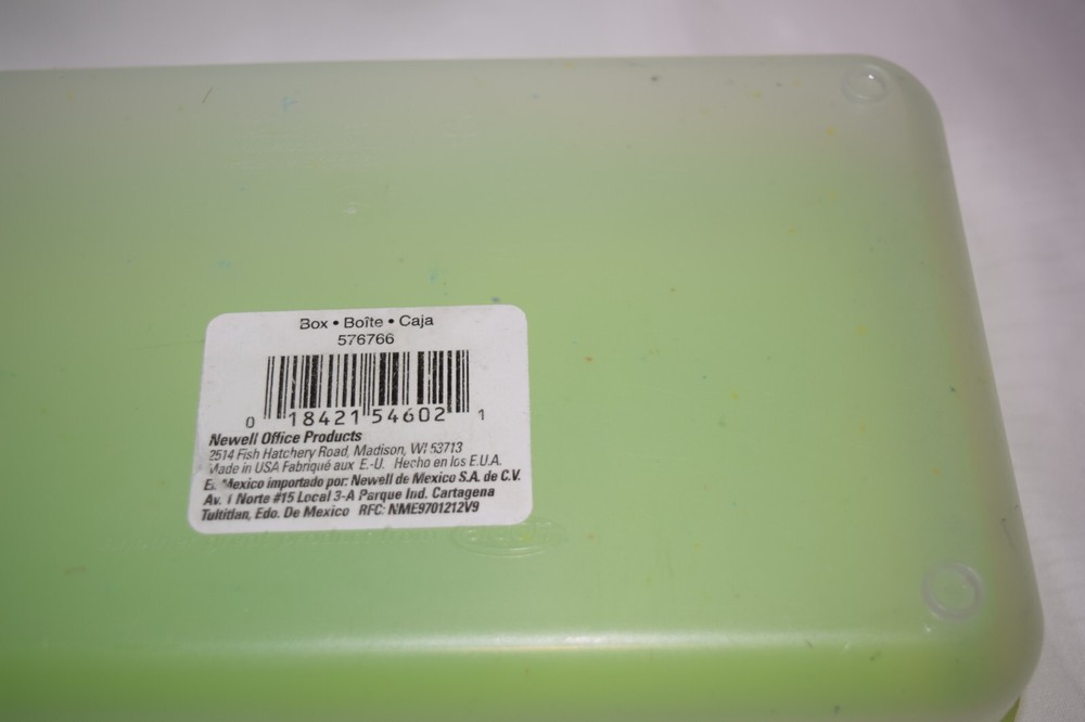 Vintage Bright Green Spacemaker Pencil Case Snap Lid Durable Plastic Storage Box