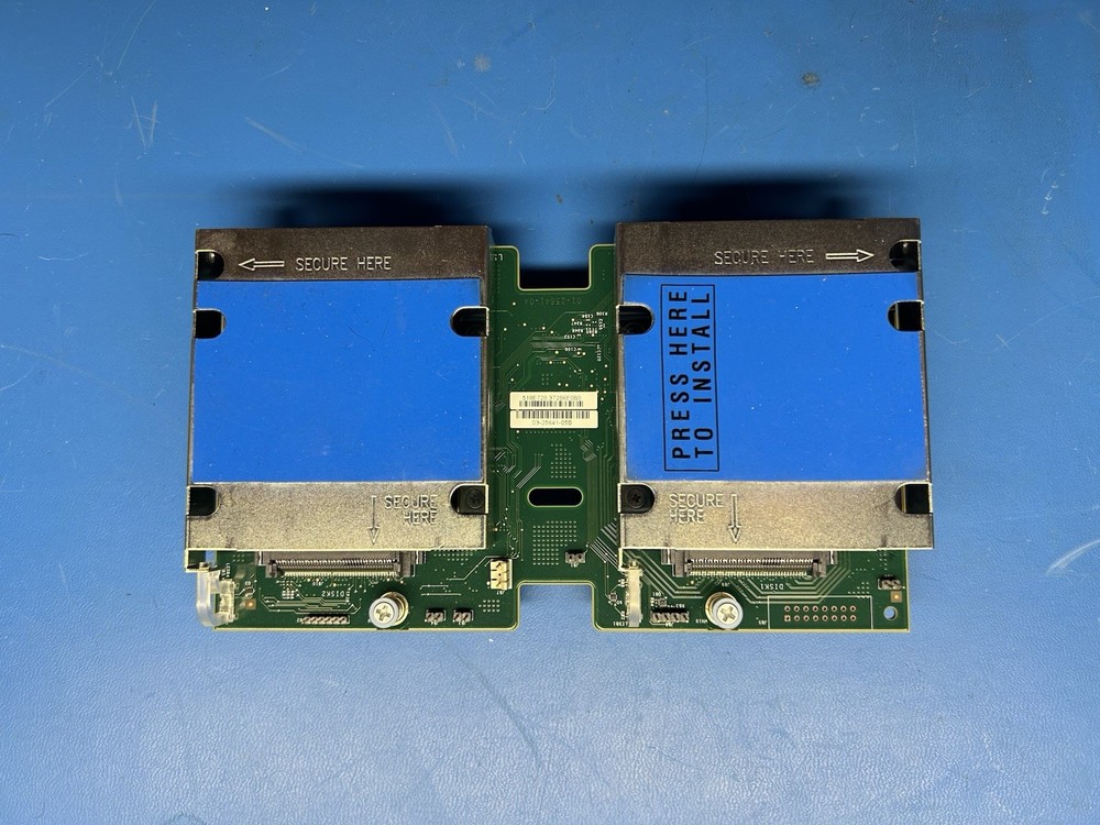 UCSB-MRAID12G CISCO FlexStorage 12G SAS RAID controller with Drive bays