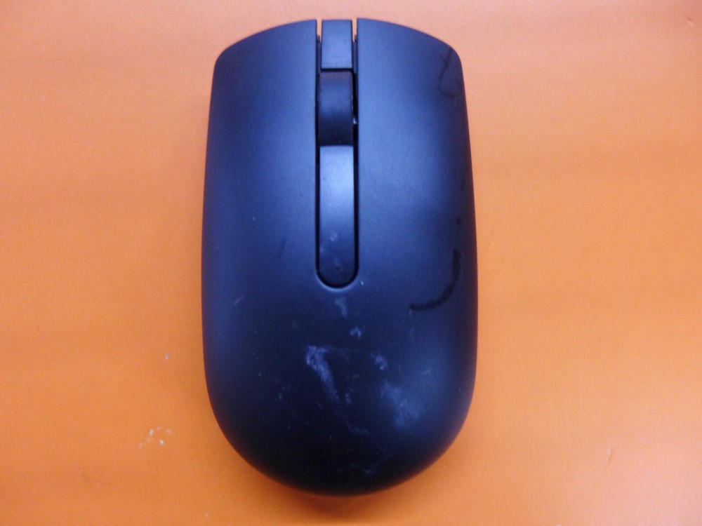 Genuine Dell Wireless Black Mouse C7XTN
