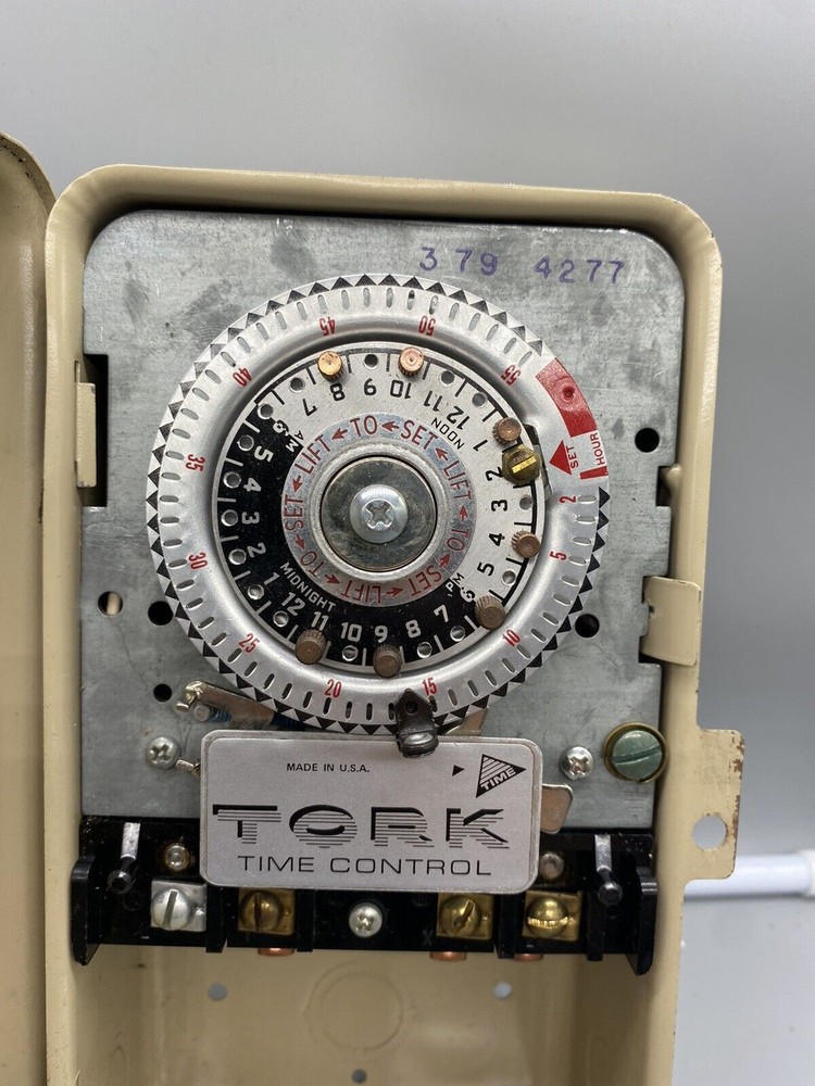 Tork 4277 Hourmaster Defrost Time Switch Control Module 120VAC DPDT 60min/24Hr