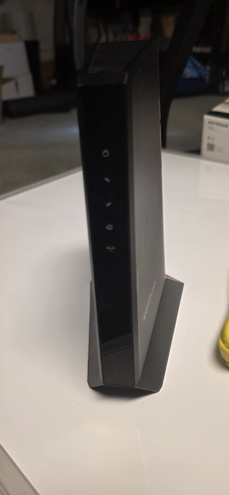 NETGEAR Nighthawk CM2000 DOCSIS 3.1 2.5Gbps Cable Modem Tested Working