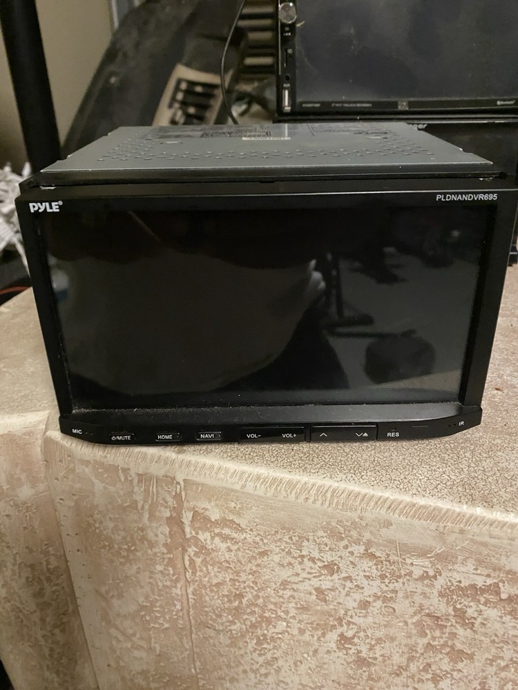 Pyle PLDNV695B 7'' Double DIN In-Dash DVD Receiver