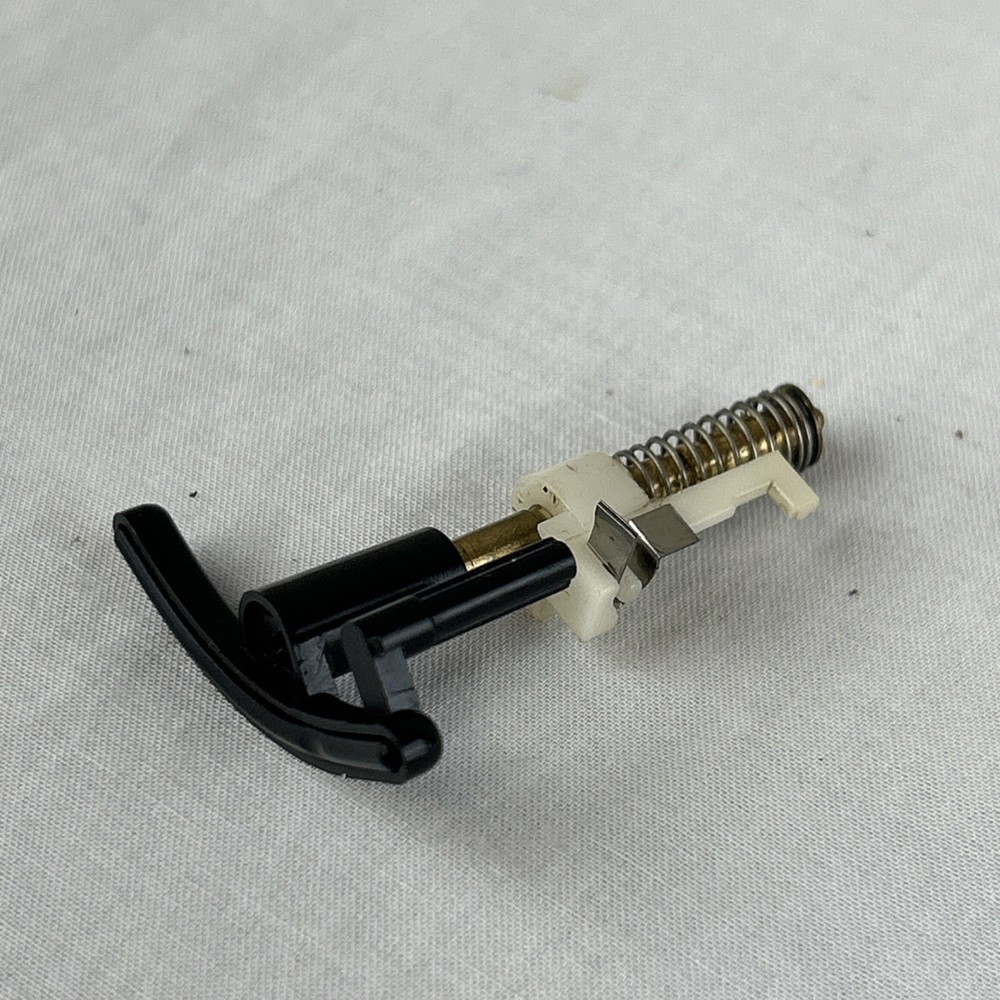 Technics SL-D3 Arm Lift Bar Plastic and spring