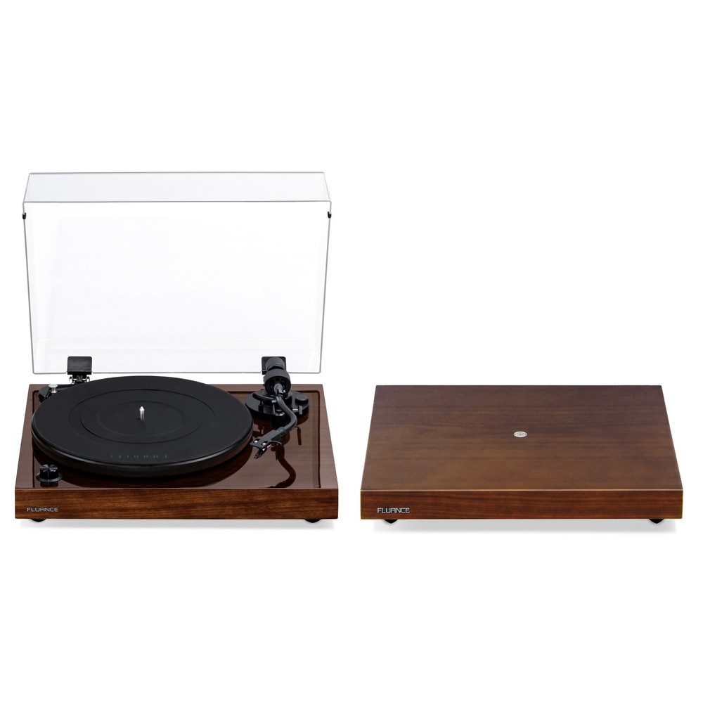 Fluance RT82 Reference HiFi Turntable with Ortofon OM10 And Isolation Base