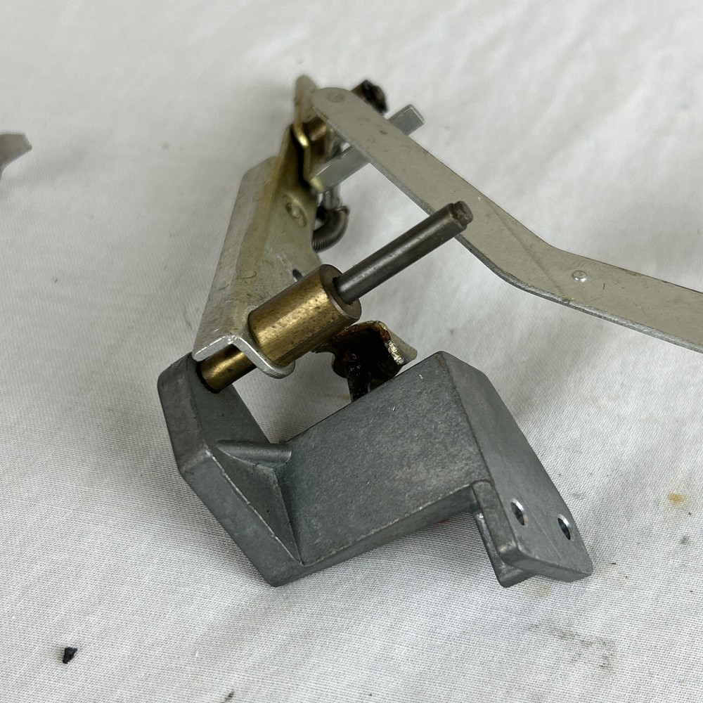 Dual 1019 Miscellaneous Linkages Original