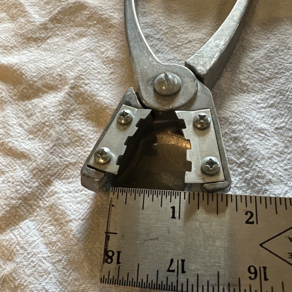 Vintage Pecan Nut Cracker Kitchen Tool Nutcracker