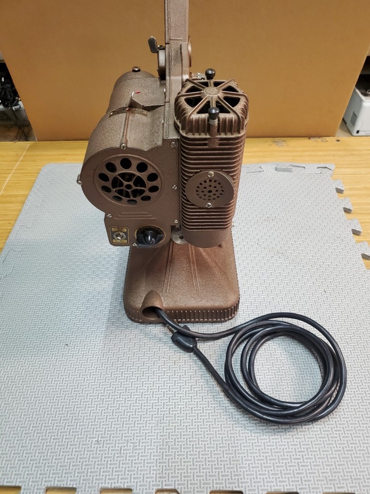 Keystone 8mm Projector Model K-108