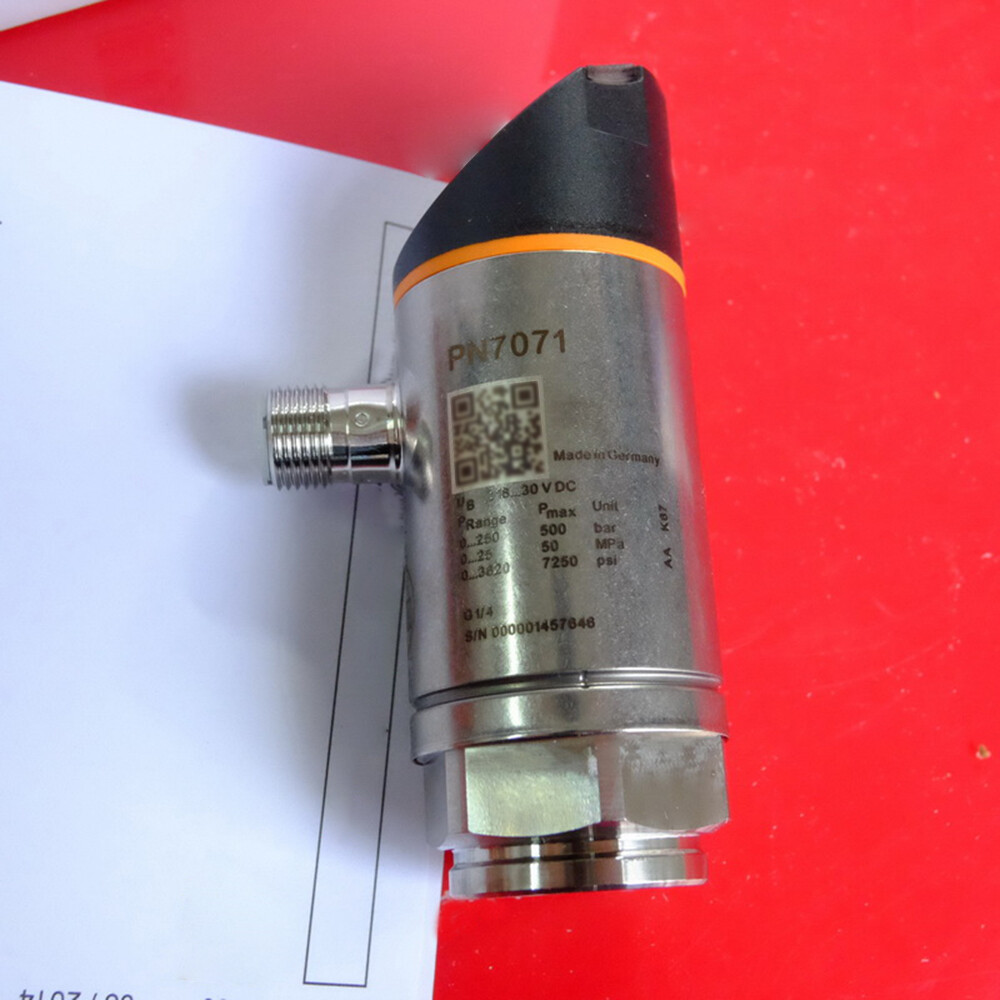 1PC PN7071 For IFM Pressure Switch