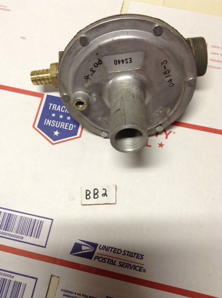 Maxitrol Gas Regulator Valve
