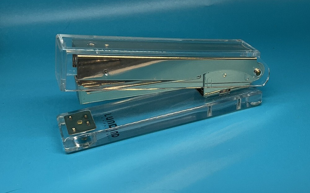 Lund London Clear Acrylic & Gold Desktop Stapler EUC