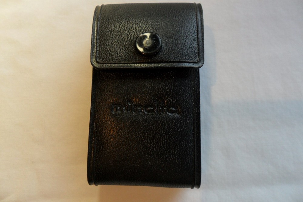 Vintage Minolta Duofit S Flash gun + Case.