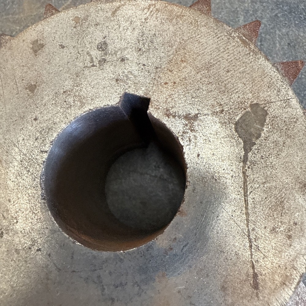 Unbranded Double Sprocket. 1. 1/4”. 22 Teeth. B573
