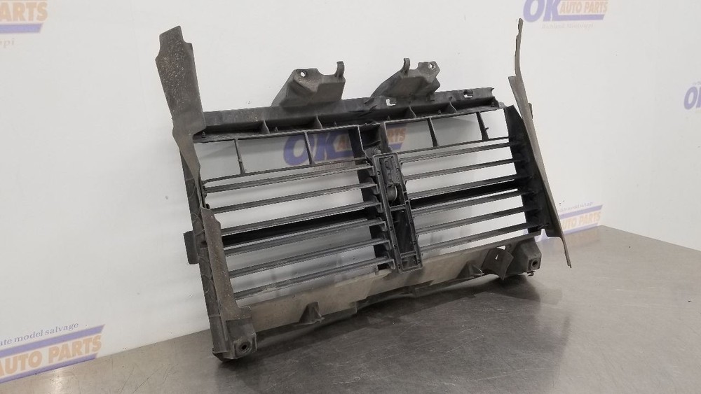 17 DODGE RAM 1500 5.7L AIR SHUTTER