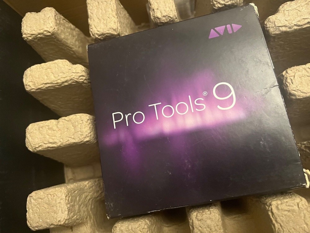 Avid ProTools9 & Mbox, iLok, never installed, never used key code!