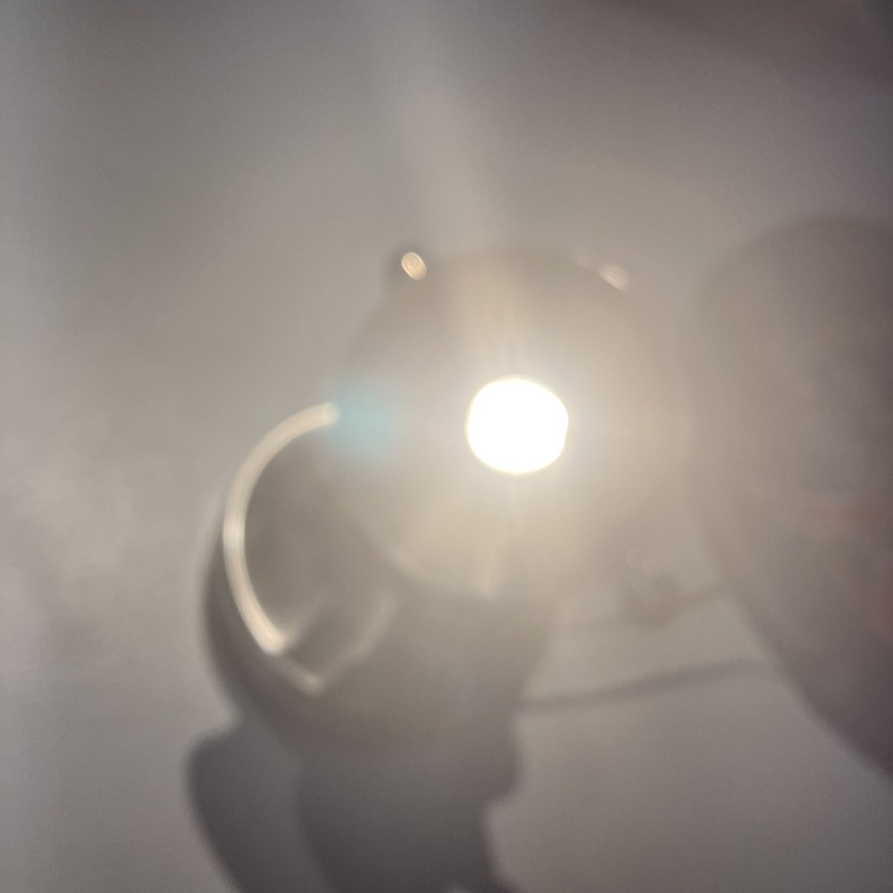 Desktop Spotlight crome very bright