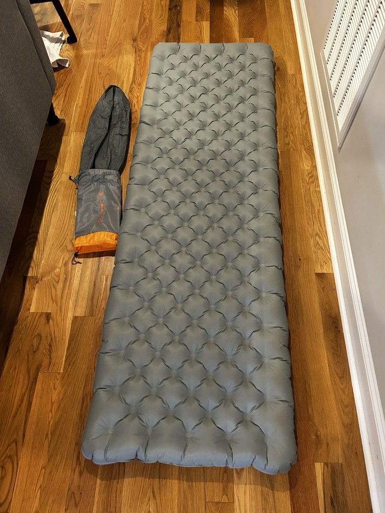Sea to Summit Ether Light XT Insulated Air Pad Large Rectangular Gray