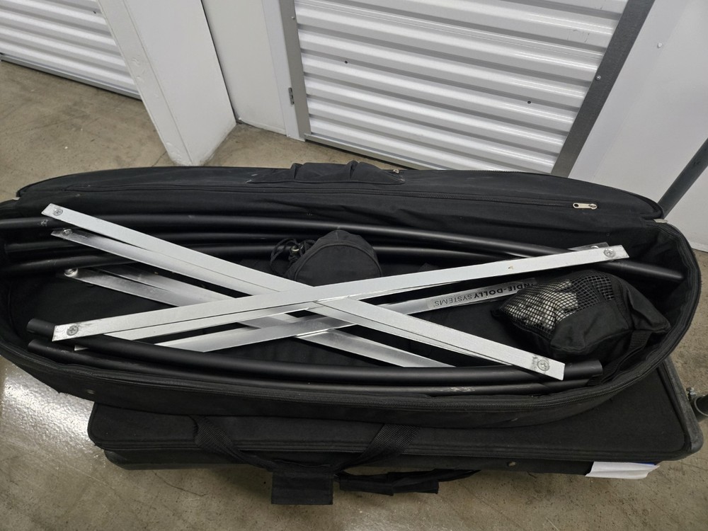 Indie Dolly Systems Curved Track Kit & Carrying Case