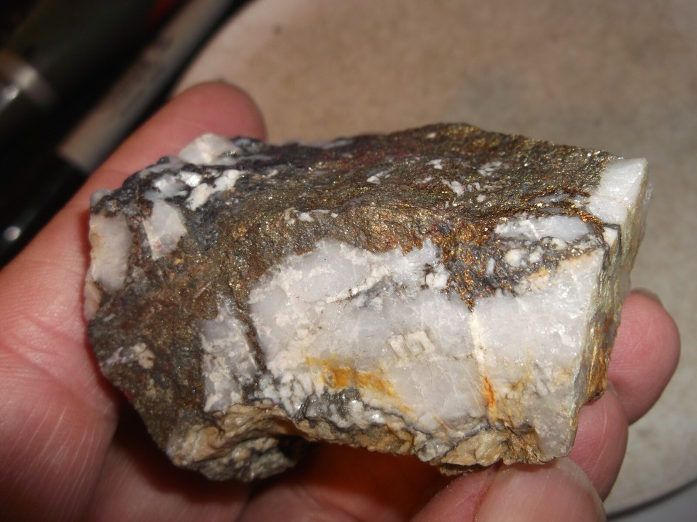 Gold, silver, copper, 166 grams samples ,ore high grade .